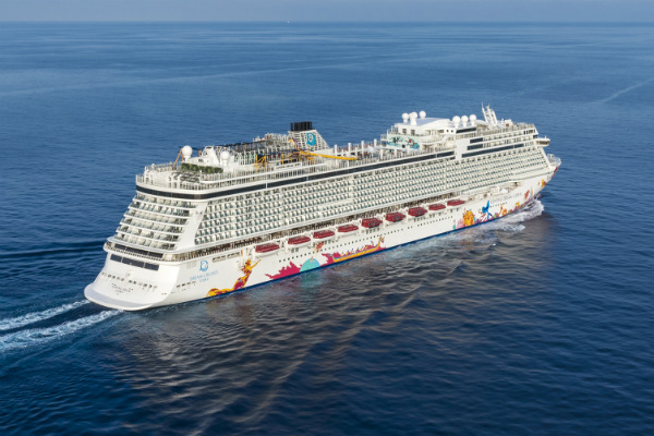 Resorts Worlds Cruises will charter the Genting Dream.