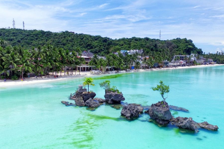 The project for a casino in Boracay was announced in December 2017.