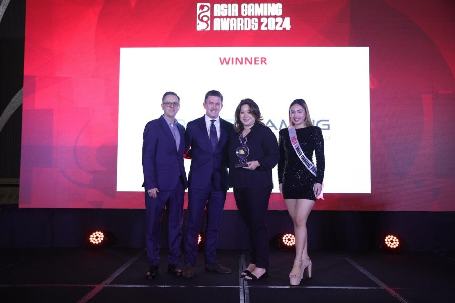 Asia Gaming Brief managing director Luis Pereira, Pronet Gaming CEO Alex Leese, and Pronet Gaming Marketing Manager Gina Lama receiving the Best Newcomer award on behalf of Pronet Gaming at the Asia Gaming Awards held in Manila on 21 March, 2024. Photo: Asia Gaming Summit.