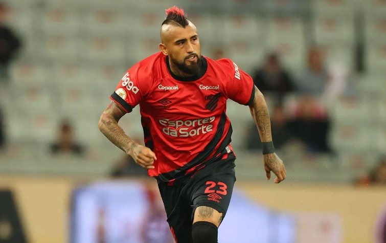 Vidal atuando pelo Athletico Paranaense. (Foto: José Tramontin/Athletico)