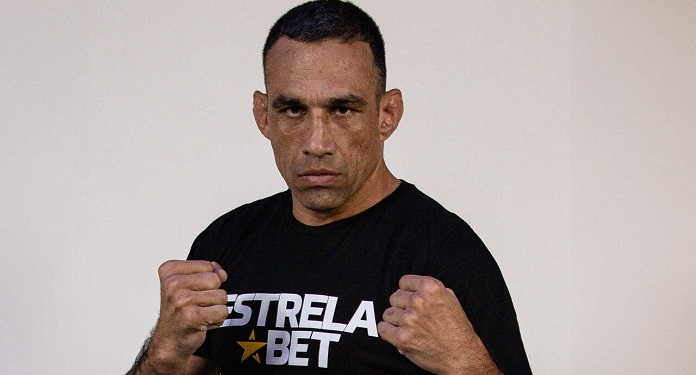 Werdum segue como embaixador da EstrelaBet por mais um ano (Imagem: Divulgação)