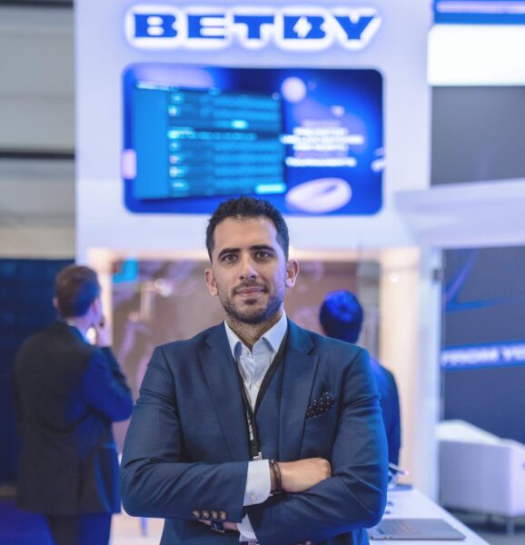 Chris Nikolopoulos, diretor comercial da Betbay (Foto: Divulgação)