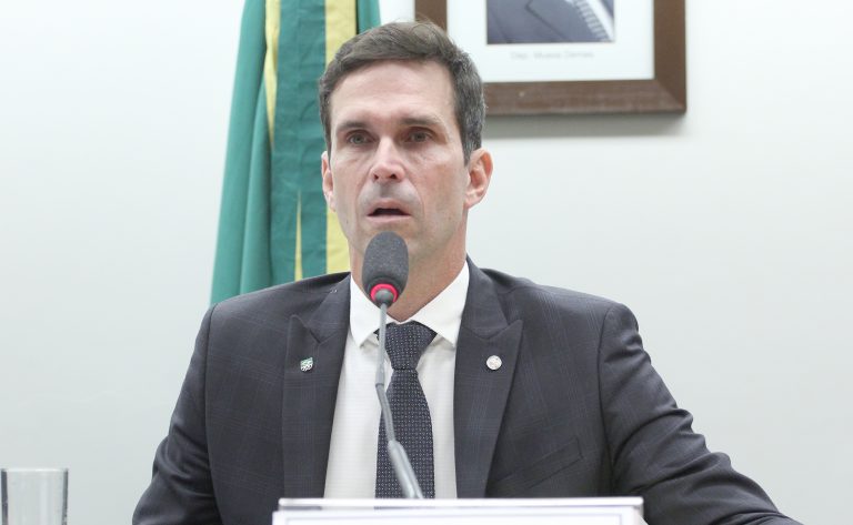 O deputado Luiz Lima foi relator do projeto na Comissão do Esporte. (Foto: Vinicius Loures/Câmara dos Deputados)