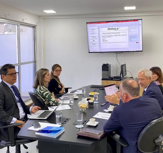 Reunião entre Loterj e laboratório de certificação italiano foi na sede da autarquia, no Rio de Janeiro. (Foto: Reprodução/Instagram)