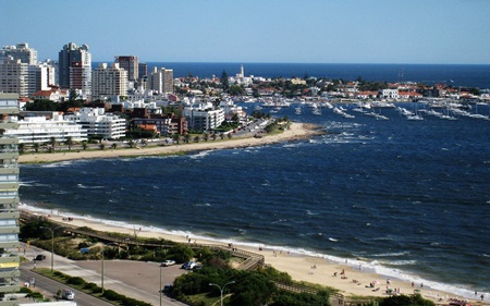 Uruguay elimina autorización a casinos